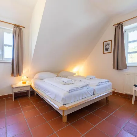 Rugana - Komfort Mit 2 Schlafzimmern Und Terrasse A61 * 德兰斯克